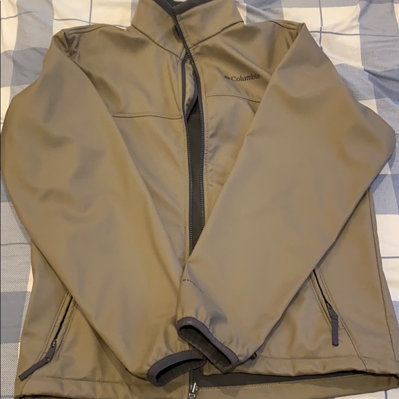 columbia interchange softshell jacket